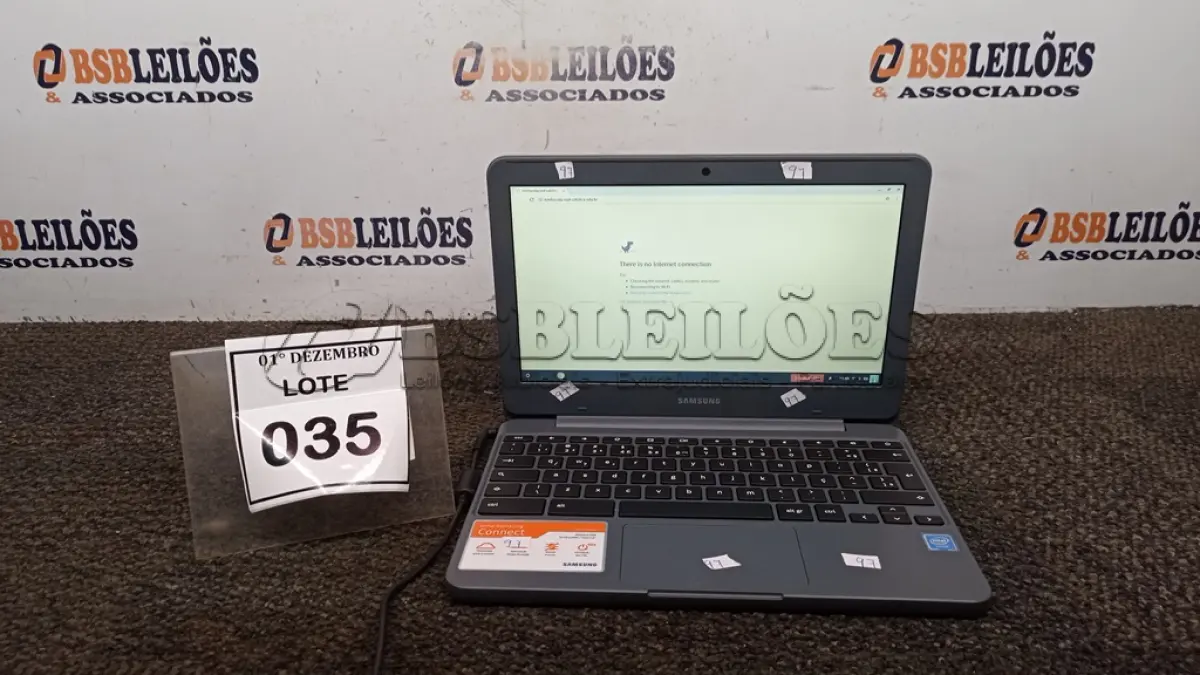 LOTE 035 - 01 NOTEBOOK 16GB TELA 11.6’’. (NO ESTADO) ATENÇÃO! FAZER A VISITAÇÃO ANTES DE ARREMATAR, NÃO SABEMOS SE FUNCIONA, LEILÃO NÃO TEM GARANTIA E NEM DEVOLUÇÃO, SUJEITO A POSSÍVEIS AVARIAS VISÍVEIS/OCULTAS E/OU AUSÊNCIA DE COMPONENTES.