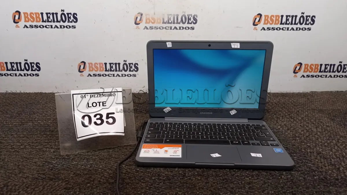 LOTE 035 - 01 NOTEBOOK 16GB TELA 11.6’’. (NO ESTADO) ATENÇÃO! FAZER A VISITAÇÃO ANTES DE ARREMATAR, NÃO SABEMOS SE FUNCIONA, LEILÃO NÃO TEM GARANTIA E NEM DEVOLUÇÃO, SUJEITO A POSSÍVEIS AVARIAS VISÍVEIS/OCULTAS E/OU AUSÊNCIA DE COMPONENTES.