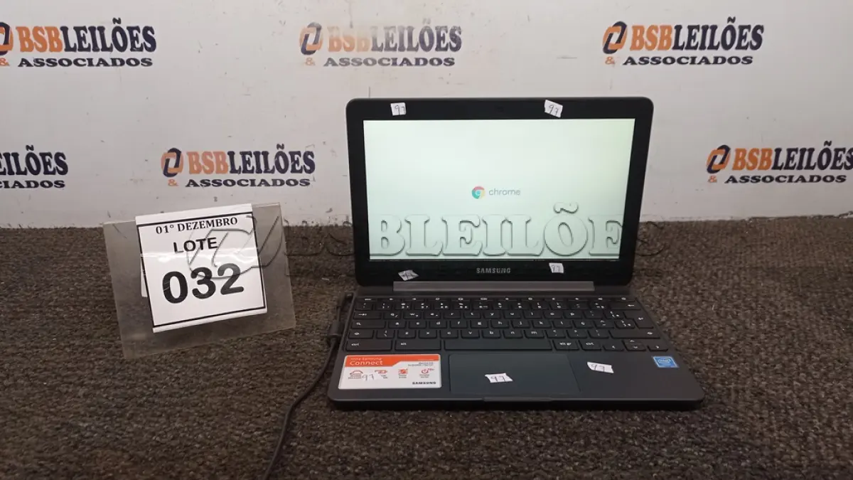 LOTE 032 - 01 NOTEBOOK 16GB TELA 11.6’’. (NO ESTADO) ATENÇÃO! FAZER A VISITAÇÃO ANTES DE ARREMATAR, NÃO SABEMOS SE FUNCIONA, LEILÃO NÃO TEM GARANTIA E NEM DEVOLUÇÃO, SUJEITO A POSSÍVEIS AVARIAS VISÍVEIS/OCULTAS E/OU AUSÊNCIA DE COMPONENTES.