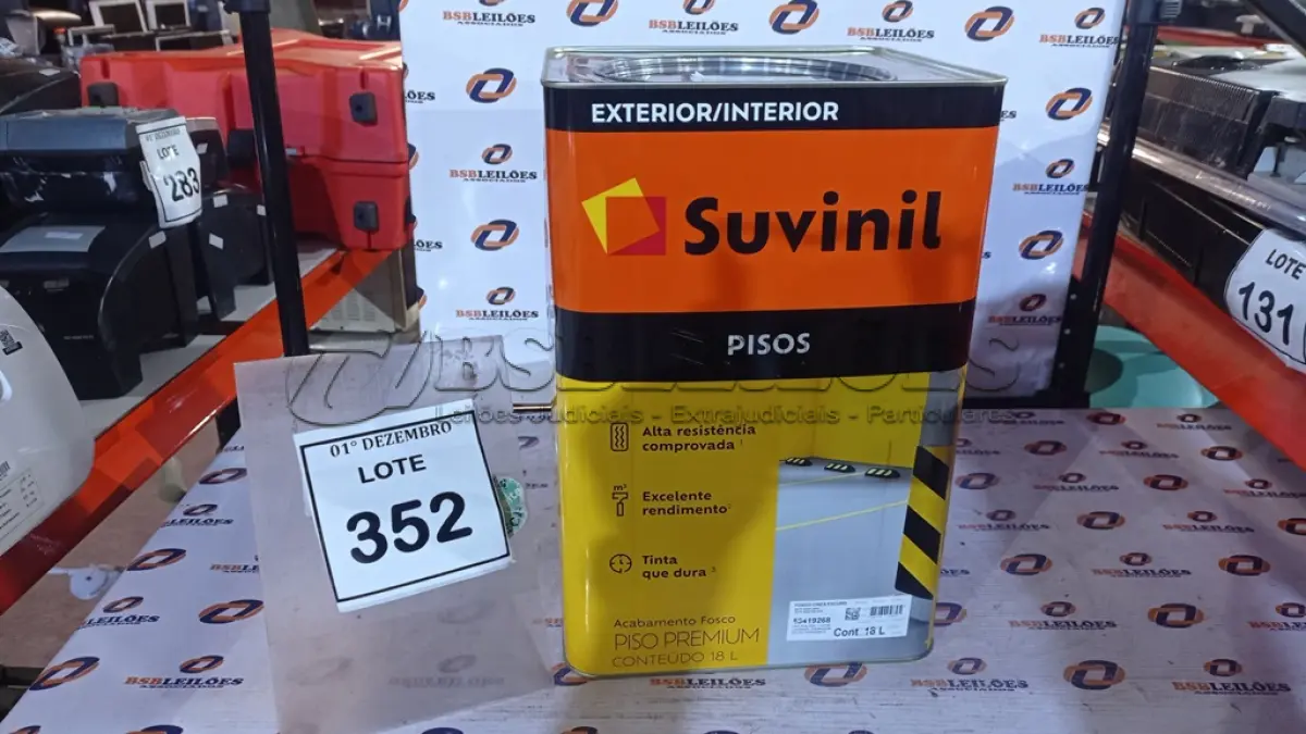LOTE 352 - 01 TINTA DE PISOS EXTERIOR 18L NA COR FOSCO CINZA ESCURO MARCA SUVINIL. (NO ESTADO) ATENÇÃO! FAZER A VISITAÇÃO ANTES DE ARREMATAR, NÃO SABEMOS SE FUNCIONA, LEILÃO NÃO TEM GARANTIA E NEM DEVOLUÇÃO, SUJEITO A POSSÍVEIS AVARIAS VISÍVEIS/OCULTAS E/OU AUSÊNCIA DE COMPONENTES.