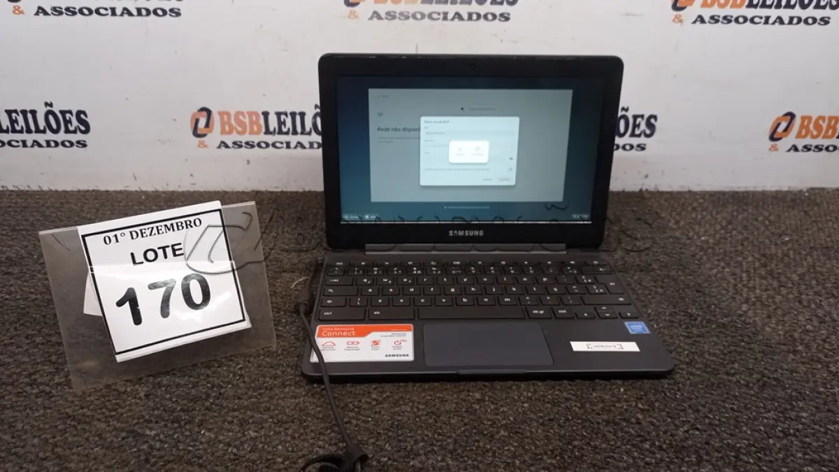 LOTE 170 - 01 NOTEBOOK 16GB TELA 11.6’’. (NO ESTADO) ATENÇÃO! FAZER A VISITAÇÃO ANTES DE ARREMATAR, NÃO SABEMOS SE FUNCIONA, LEILÃO NÃO TEM GARANTIA E NEM DEVOLUÇÃO, SUJEITO A POSSÍVEIS AVARIAS VISÍVEIS/OCULTAS E/OU AUSÊNCIA DE COMPONENTES.