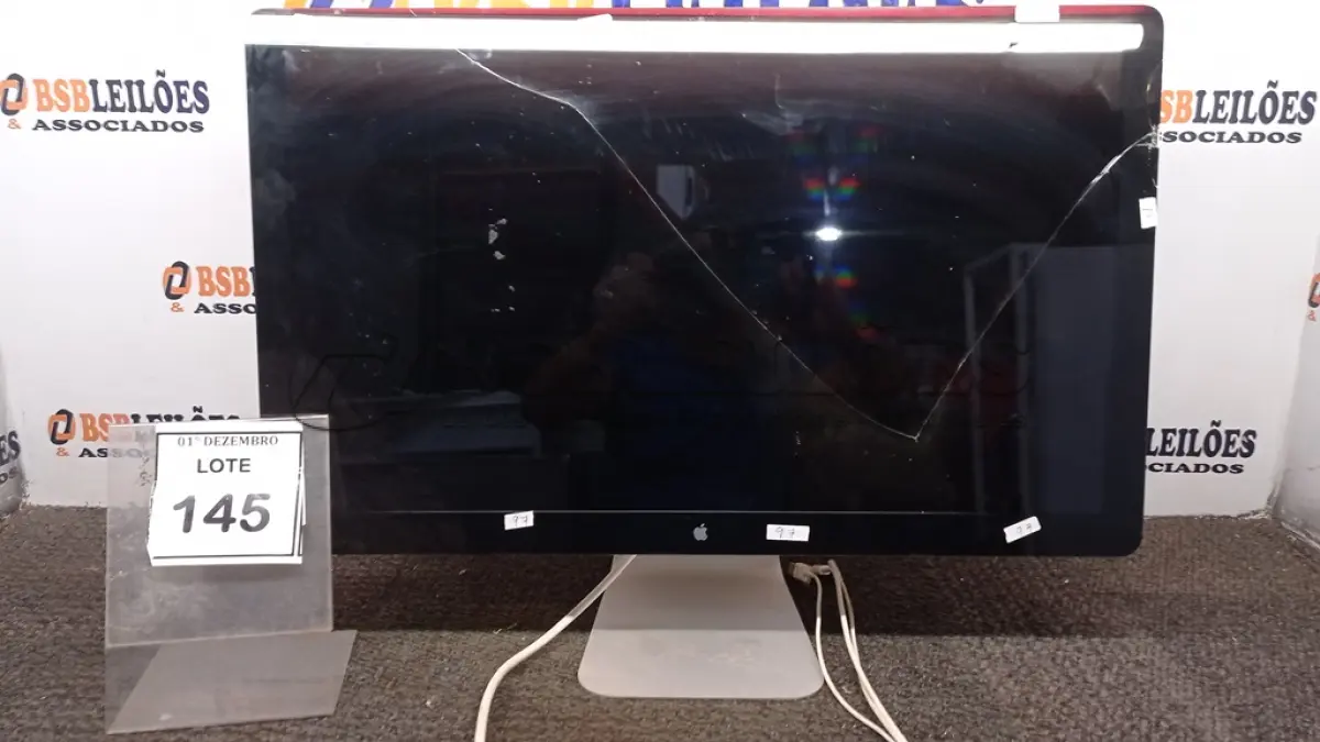 LOTE 145 - 01 IMAC APPLE. (NO ESTADO) ATENÇÃO! FAZER A VISITAÇÃO ANTES DE ARREMATAR, NÃO SABEMOS SE FUNCIONA, LEILÃO NÃO TEM GARANTIA E NEM DEVOLUÇÃO, SUJEITO A POSSÍVEIS AVARIAS VISÍVEIS/OCULTAS E/OU AUSÊNCIA DE COMPONENTES.