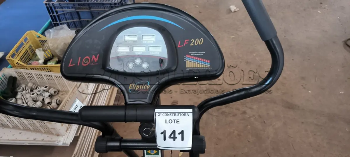 LOTE 141 - 01 ELIPTCOM LF200. (NO ESTADO) ATENÇÃO! FAZER A VISITAÇÃO ANTES DE ARREMATAR, NÃO SABEMOS SE FUNCIONA, LEILÃO NÃO TEM GARANTIA E NEM DEVOLUÇÃO, SUJEITO A POSSÍVEIS AVARIAS VISÍVEIS/OCULTAS E/OU AUSÊNCIA DE COMPONENTES.