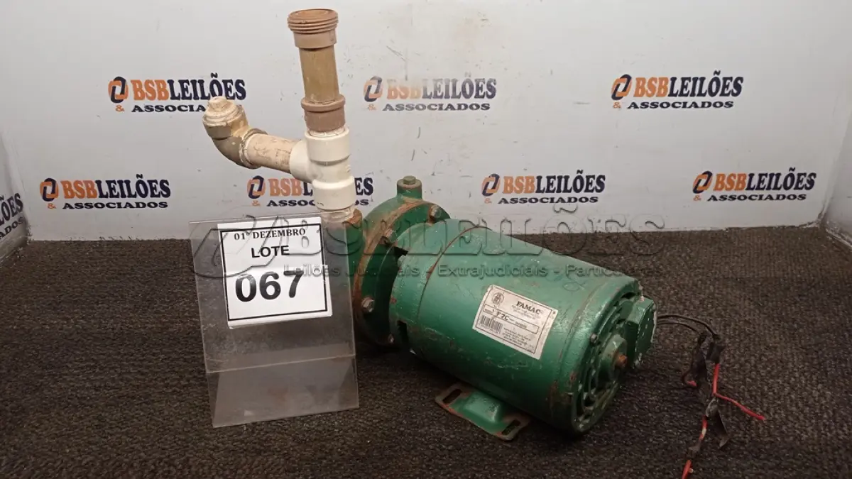 LOTE 067 - 01 BOMBA DE INDUÇÃO TRIFÁSICO. (NO ESTADO) ATENÇÃO! FAZER A VISITAÇÃO ANTES DE ARREMATAR, NÃO SABEMOS SE FUNCIONA, LEILÃO NÃO TEM GARANTIA E NEM DEVOLUÇÃO, SUJEITO A POSSÍVEIS AVARIAS VISÍVEIS/OCULTAS E/OU AUSÊNCIA DE COMPONENTES.