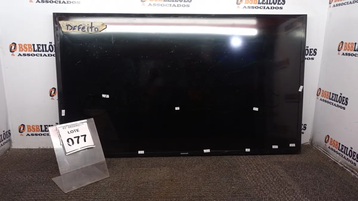 LOTE 077 - 01 TV LCD 43’’ MARCA SAMSUNG E 01 TV LCD 32’’ MARCA SONY. (NO ESTADO) ATENÇÃO! FAZER A VISITAÇÃO ANTES DE ARREMATAR, NÃO SABEMOS SE FUNCIONA, LEILÃO NÃO TEM GARANTIA E NEM DEVOLUÇÃO, SUJEITO A POSSÍVEIS AVARIAS VISÍVEIS/OCULTAS E/OU AUSÊNCIA DE COMPONENTES.