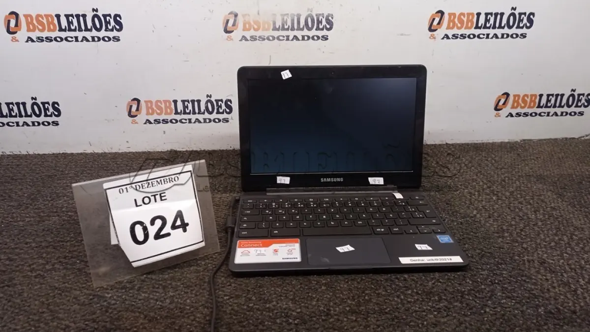 LOTE 024 - 01 NOTEBOOK 16GB TELA 11.6’’ COM FONTE. (NO ESTADO) ATENÇÃO! FAZER A VISITAÇÃO ANTES DE ARREMATAR, NÃO SABEMOS SE FUNCIONA, LEILÃO NÃO TEM GARANTIA E NEM DEVOLUÇÃO, SUJEITO A POSSÍVEIS AVARIAS VISÍVEIS/OCULTAS E/OU AUSÊNCIA DE COMPONENTES.