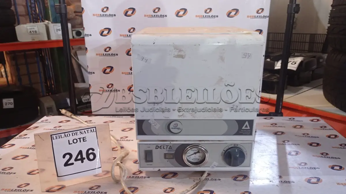 LOTE 246 - 01 ESTUFA PARA ESTERILIZAÇÃO E SECAGEM MARCA MASTER. (NO ESTADO) ATENÇÃO! FAZER A VISITAÇÃO ANTES DE ARREMATAR, NÃO SABEMOS SE FUNCIONA, LEILÃO NÃO TEM GARANTIA E NEM DEVOLUÇÃO, SUJEITO A POSSÍVEIS AVARIAS VISÍVEIS/OCULTAS E/OU AUSÊNCIA DE COMPONENTES.