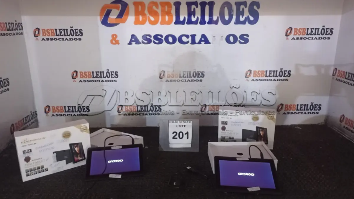LOTE 201 - 02 TABLETS MARCA POWERPACK. (NO ESTADO) ATENÇÃO! FAZER A VISITAÇÃO ANTES DE ARREMATAR, NÃO SABEMOS SE FUNCIONA, LEILÃO NÃO TEM GARANTIA E NEM DEVOLUÇÃO, SUJEITO A POSSÍVEIS AVARIAS VISÍVEIS/OCULTAS E/OU AUSÊNCIA DE COMPONENTES.