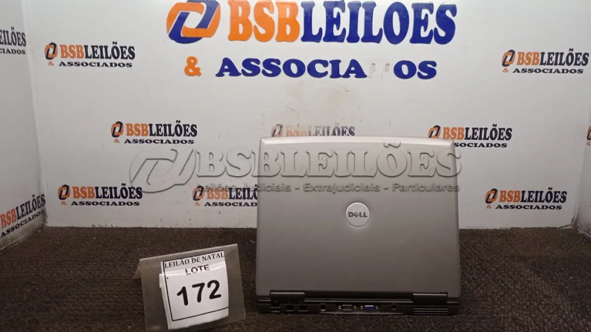 LOTE 172 - 01 NOTEBOOK MARCA DELL. (NO ESTADO) ATENÇÃO! FAZER A VISITAÇÃO ANTES DE ARREMATAR, NÃO SABEMOS SE FUNCIONA, LEILÃO NÃO TEM GARANTIA E NEM DEVOLUÇÃO, SUJEITO A POSSÍVEIS AVARIAS VISÍVEIS/OCULTAS E/OU AUSÊNCIA DE COMPONENTES.