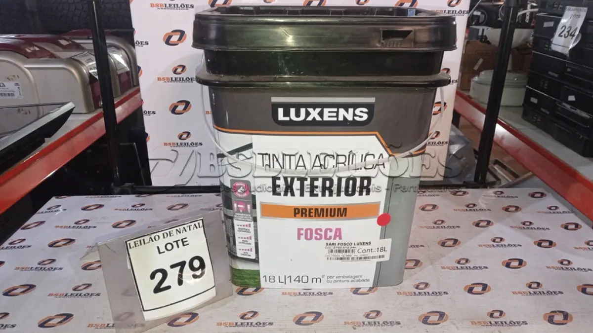 LOTE 279 - 01 BALDE DE TINTA ACRÍLICA EXTERIOR PREMIUM 18L NA COR SARI FOSCO MARCA LUXENS. (NO ESTADO) ATENÇÃO! FAZER A VISITAÇÃO ANTES DE ARREMATAR, NÃO SABEMOS SE FUNCIONA, LEILÃO NÃO TEM GARANTIA E NEM DEVOLUÇÃO, SUJEITO A POSSÍVEIS AVARIAS VISÍVEIS/OCULTAS E/OU AUSÊNCIA DE COMPONENTES.