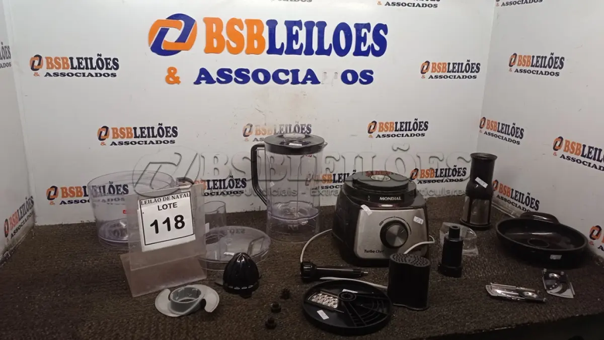 LOTE 118 - 01 LIQUIDIFICADOR MARCA MONDIAL. (NO ESTADO) ATENÇÃO! FAZER A VISITAÇÃO ANTES DE ARREMATAR, NÃO SABEMOS SE FUNCIONA, LEILÃO NÃO TEM GARANTIA E NEM DEVOLUÇÃO, SUJEITO A POSSÍVEIS AVARIAS VISÍVEIS/OCULTAS E/OU AUSÊNCIA DE COMPONENTES.