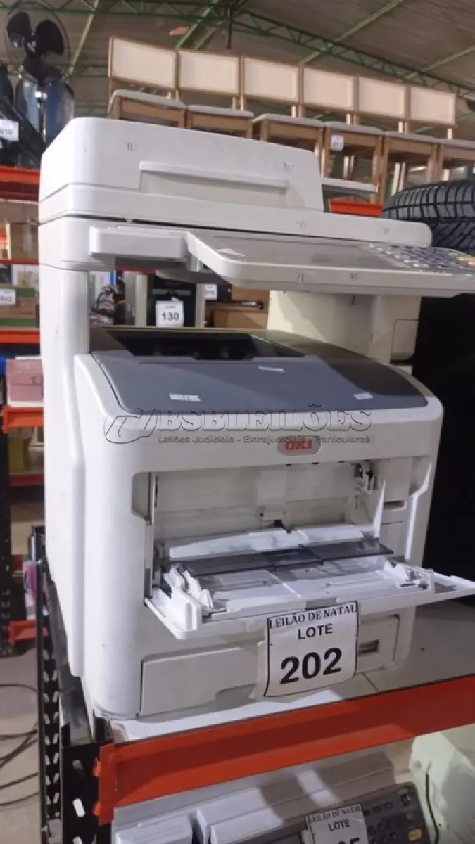 LOTE 202 - 01 IMPRESSORA MODELO MPS5502MB MARCA OKI. (NO ESTADO) ATENÇÃO! FAZER A VISITAÇÃO ANTES DE ARREMATAR, NÃO SABEMOS SE FUNCIONA, LEILÃO NÃO TEM GARANTIA E NEM DEVOLUÇÃO, SUJEITO A POSSÍVEIS AVARIAS VISÍVEIS/OCULTAS E/OU AUSÊNCIA DE COMPONENTES.