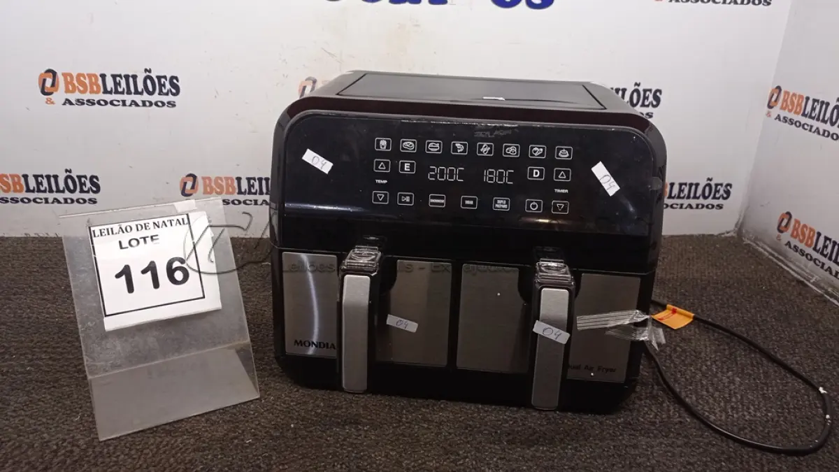 LOTE 116 - 01 AIR FRYER COM 02 FRITADEIRAS 8L MARCA MONDIAL. (NO ESTADO) ATENÇÃO! FAZER A VISITAÇÃO ANTES DE ARREMATAR, NÃO SABEMOS SE FUNCIONA, LEILÃO NÃO TEM GARANTIA E NEM DEVOLUÇÃO, SUJEITO A POSSÍVEIS AVARIAS VISÍVEIS/OCULTAS E/OU AUSÊNCIA DE COMPONENTES.