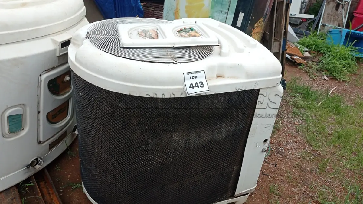 LOTE 443 - 01 AQUECEDOR DE PISCINA MARCA SODRAMAR. (NO ESTADO) ATENÇÃO! FAZER A VISITAÇÃO ANTES DE ARREMATAR, NÃO SABEMOS SE FUNCIONA, LEILÃO NÃO TEM GARANTIA E NEM DEVOLUÇÃO, SUJEITO A POSSÍVEIS AVARIAS VISÍVEIS/OCULTAS E/OU AUSÊNCIA DE COMPONENTES.
