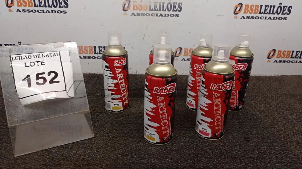 LOTE 152 - 06 TINTAS SPRAY PARA USO ARTÍSTICO MARCA RADEX CORES DIVERSAS. (NO ESTADO) ATENÇÃO! FAZER A VISITAÇÃO ANTES DE ARREMATAR, NÃO SABEMOS SE FUNCIONA, LEILÃO NÃO TEM GARANTIA E NEM DEVOLUÇÃO, SUJEITO A POSSÍVEIS AVARIAS VISÍVEIS/OCULTAS E/OU AUSÊNCIA DE COMPONENTES.