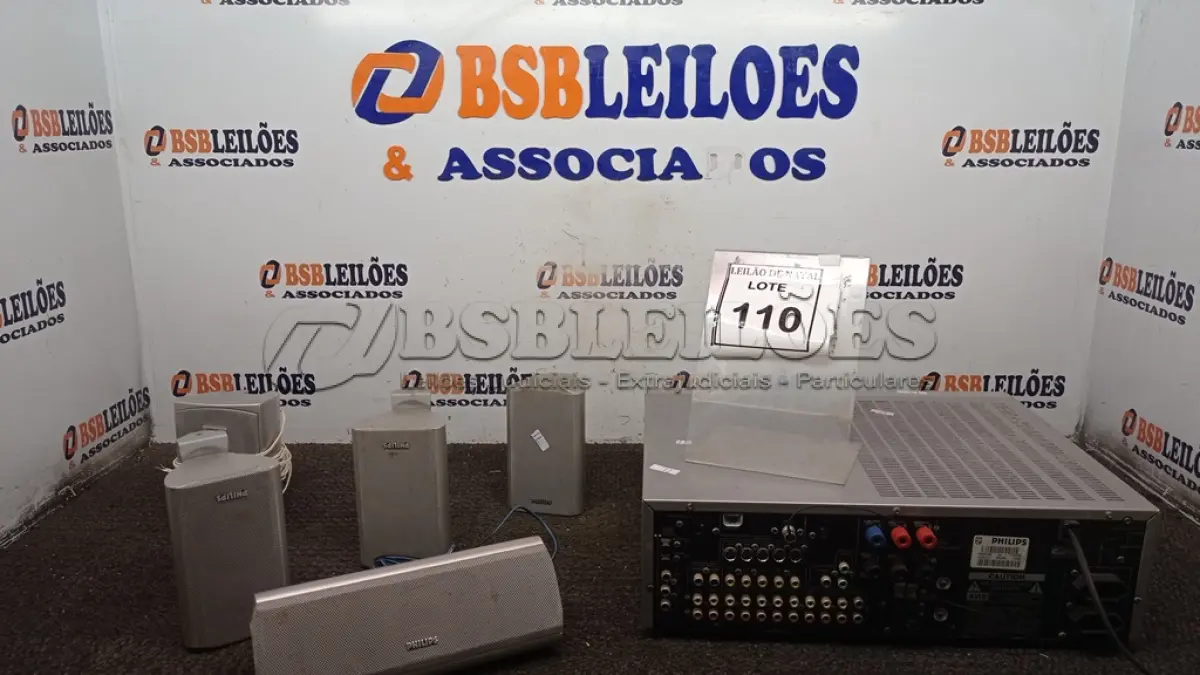 LOTE 110 - 01 DIGITAL AV SURROUND RECEIVER PHILIPS BIVOLTS. (NO ESTADO) ATENÇÃO! FAZER A VISITAÇÃO ANTES DE ARREMATAR, NÃO SABEMOS SE FUNCIONA, LEILÃO NÃO TEM GARANTIA E NEM DEVOLUÇÃO, SUJEITO A POSSÍVEIS AVARIAS VISÍVEIS/OCULTAS E/OU AUSÊNCIA DE COMPONENTES.