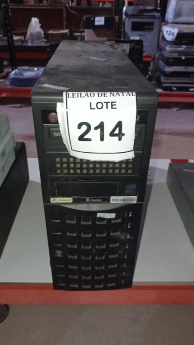 LOTE 214 - 01 SERVIDOR INTEL XEON. (NO ESTADO) ATENÇÃO! FAZER A VISITAÇÃO ANTES DE ARREMATAR, NÃO SABEMOS SE FUNCIONA, LEILÃO NÃO TEM GARANTIA E NEM DEVOLUÇÃO, SUJEITO A POSSÍVEIS AVARIAS VISÍVEIS/OCULTAS E/OU AUSÊNCIA DE COMPONENTES.
