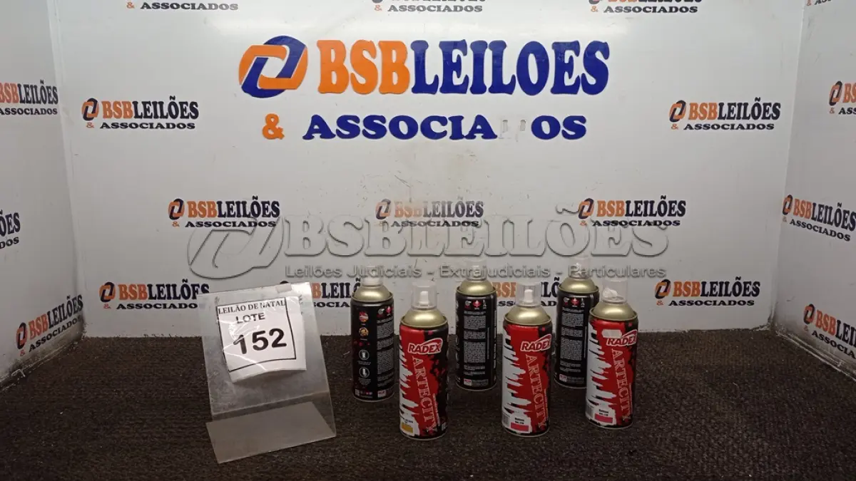 LOTE 152 - 06 TINTAS SPRAY PARA USO ARTÍSTICO MARCA RADEX CORES DIVERSAS. (NO ESTADO) ATENÇÃO! FAZER A VISITAÇÃO ANTES DE ARREMATAR, NÃO SABEMOS SE FUNCIONA, LEILÃO NÃO TEM GARANTIA E NEM DEVOLUÇÃO, SUJEITO A POSSÍVEIS AVARIAS VISÍVEIS/OCULTAS E/OU AUSÊNCIA DE COMPONENTES.