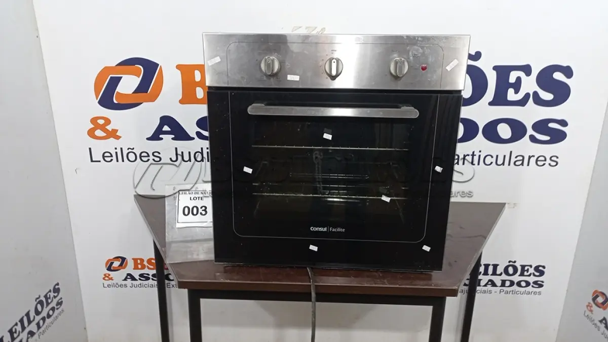 LOTE 003 - 01 FORNO DE EMBUTIR MARCA CONSUL. (NO ESTADO) ATENÇÃO! FAZER A VISITAÇÃO ANTES DE ARREMATAR, NÃO SABEMOS SE FUNCIONA, LEILÃO NÃO TEM GARANTIA E NEM DEVOLUÇÃO, SUJEITO A POSSÍVEIS AVARIAS VISÍVEIS/OCULTAS E/OU AUSÊNCIA DE COMPONENTES.