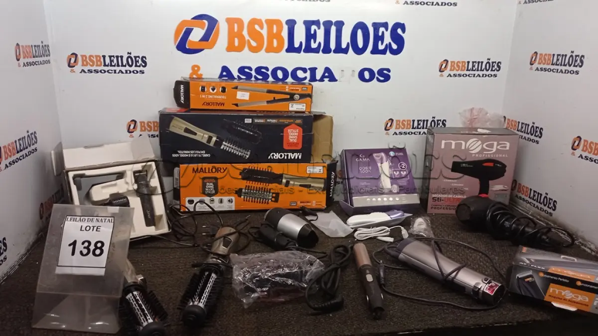 LOTE 138 - 02 ESCOVAS DE CABELO MARCA MALLORY, 01 PRANCHA DE CABELO MARCA MALLORY, 01 DEPILADOR MARCA GAMA, 02 MÁQUINAS DE CORTAR CABELO MARCA MEGA E 03 SECADORES DE CABELO MARCA E MODELOS DIVERSOS 220V. (NO ESTADO) ATENÇÃO! FAZER A VISITAÇÃO ANTES DE ARREMATAR, NÃO SABEMOS SE FUNCIONA, LEILÃO NÃO TEM GARANTIA E NEM DEVOLUÇÃO, SUJEITO A POSSÍVEIS AVARIAS VISÍVEIS/OCULTAS E/OU AUSÊNCIA DE COMPONENTES.