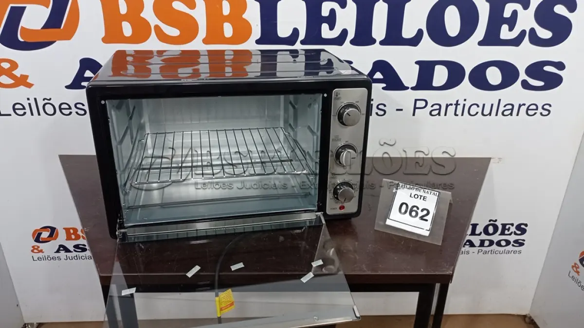 LOTE 062 - 01 FORNO ELÉTRICO 52L MARCA MONDIAL. (NO ESTADO) ATENÇÃO! FAZER A VISITAÇÃO ANTES DE ARREMATAR, NÃO SABEMOS SE FUNCIONA, LEILÃO NÃO TEM GARANTIA E NEM DEVOLUÇÃO, SUJEITO A POSSÍVEIS AVARIAS VISÍVEIS/OCULTAS E/OU AUSÊNCIA DE COMPONENTES.