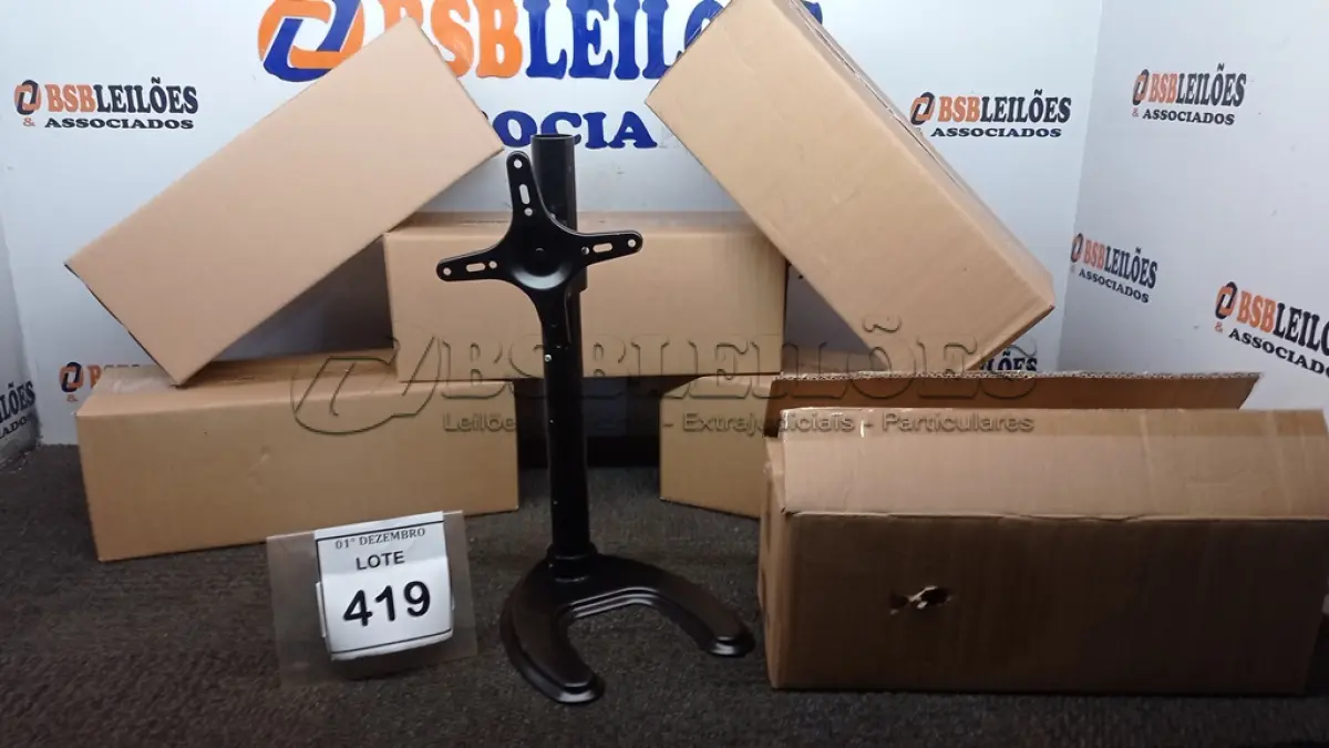 LOTE 419 - 01 CAIXA COM 06 SUPORTES PARA MONITORES MARCA DATEN. (NO ESTADO) ATENÇÃO! FAZER A VISITAÇÃO ANTES DE ARREMATAR, NÃO SABEMOS SE FUNCIONA, LEILÃO NÃO TEM GARANTIA E NEM DEVOLUÇÃO, SUJEITO A POSSÍVEIS AVARIAS VISÍVEIS/OCULTAS E/OU AUSÊNCIA DE COMPONENTES.