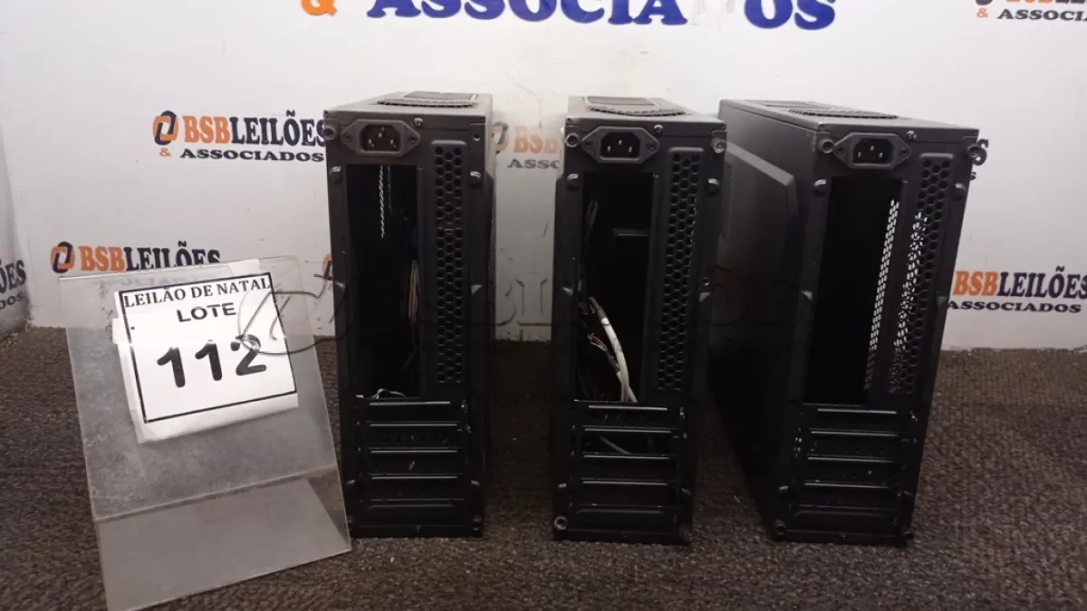 LOTE 112 - 03 GABINETES PARA COMPUTADOR. (NO ESTADO) ATENÇÃO! FAZER A VISITAÇÃO ANTES DE ARREMATAR, NÃO SABEMOS SE FUNCIONA, LEILÃO NÃO TEM GARANTIA E NEM DEVOLUÇÃO, SUJEITO A POSSÍVEIS AVARIAS VISÍVEIS/OCULTAS E/OU AUSÊNCIA DE COMPONENTES.