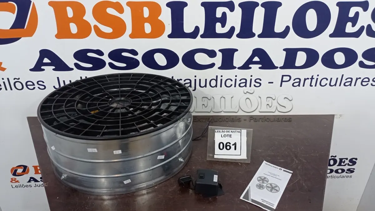 LOTE 061 - 01 EXAUSTOR 50CM MARCA VENTISOL. (NO ESTADO) ATENÇÃO! FAZER A VISITAÇÃO ANTES DE ARREMATAR, NÃO SABEMOS SE FUNCIONA, LEILÃO NÃO TEM GARANTIA E NEM DEVOLUÇÃO, SUJEITO A POSSÍVEIS AVARIAS VISÍVEIS/OCULTAS E/OU AUSÊNCIA DE COMPONENTES.