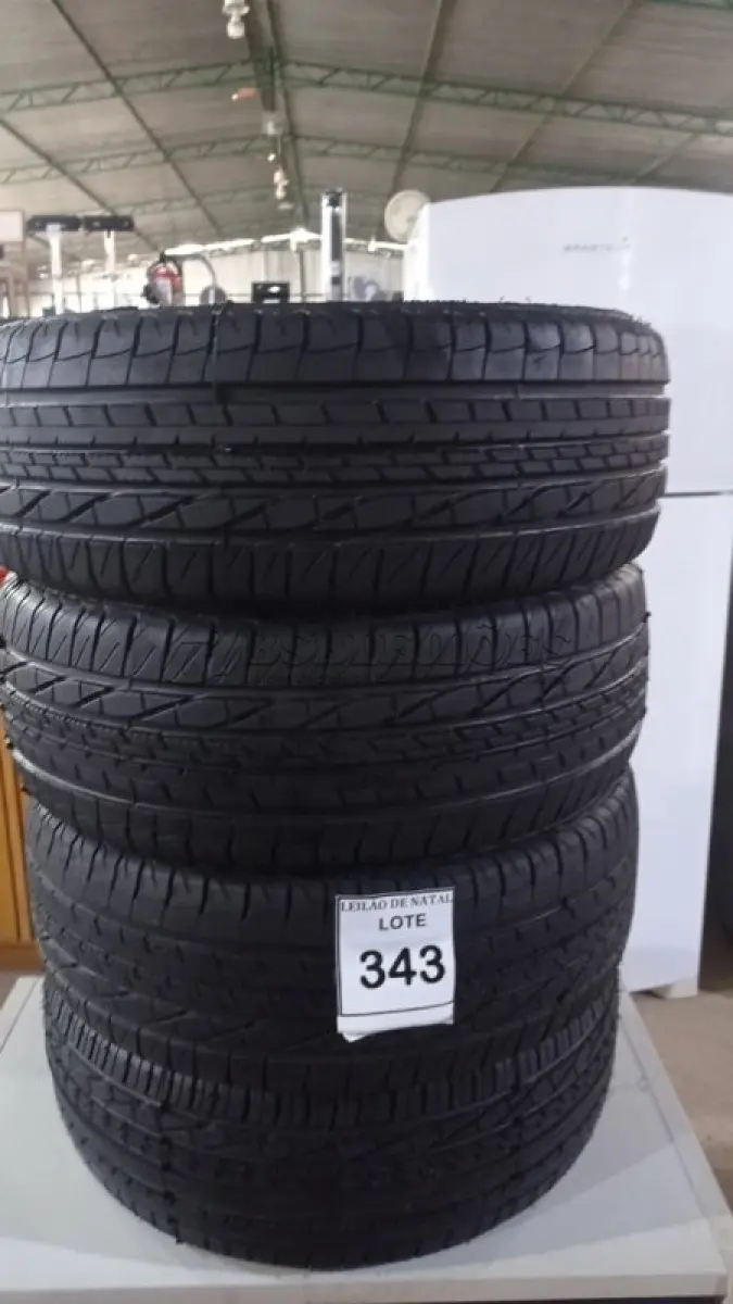 LOTE 343 - 03 PNEUS REMOLD MEDIDA 205/55 R16. (NO ESTADO) ATENÇÃO! FAZER A VISITAÇÃO ANTES DE ARREMATAR, NÃO SABEMOS SE FUNCIONA, LEILÃO NÃO TEM GARANTIA E NEM DEVOLUÇÃO, SUJEITO A POSSÍVEIS AVARIAS VISÍVEIS/OCULTAS E/OU AUSÊNCIA DE COMPONENTES.