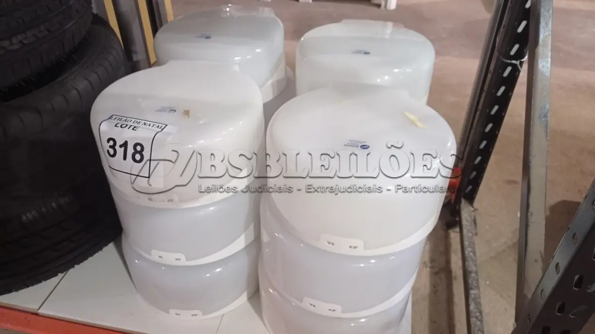 LOTE 318 - 12 DISPENSES DE PAPEL. (NO ESTADO) ATENÇÃO! FAZER A VISITAÇÃO ANTES DE ARREMATAR, NÃO SABEMOS SE FUNCIONA, LEILÃO NÃO TEM GARANTIA E NEM DEVOLUÇÃO, SUJEITO A POSSÍVEIS AVARIAS VISÍVEIS/OCULTAS E/OU AUSÊNCIA DE COMPONENTES.