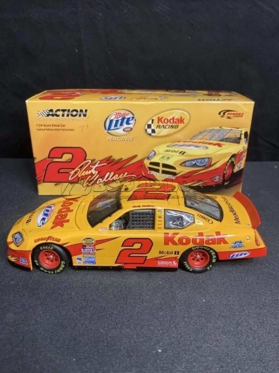LOTE 095 - 01 RARA MINIATURA RUSTY WALLACE 1/24 2005 KODAK/LITE X,METAL SUPER CONSERVADA PARECE NOVA, ITEM COMPRADO EM GAREGEM DE ANTIGUIDADES NOS EUA. ITEM DE COLEÇAO. (NO ESTADO) ATENÇÃO! FAZER A VISITAÇÃO ANTES DE ARREMATAR, NÃO SABEMOS SE FUNCIONA, LEILÃO NÃO TEM GARANTIA E NEM DEVOLUÇÃO, SUJEITO A POSSÍVEIS AVARIAS VISÍVEIS/OCULTAS E/OU AUSÊNCIA DE COMPONENTES.