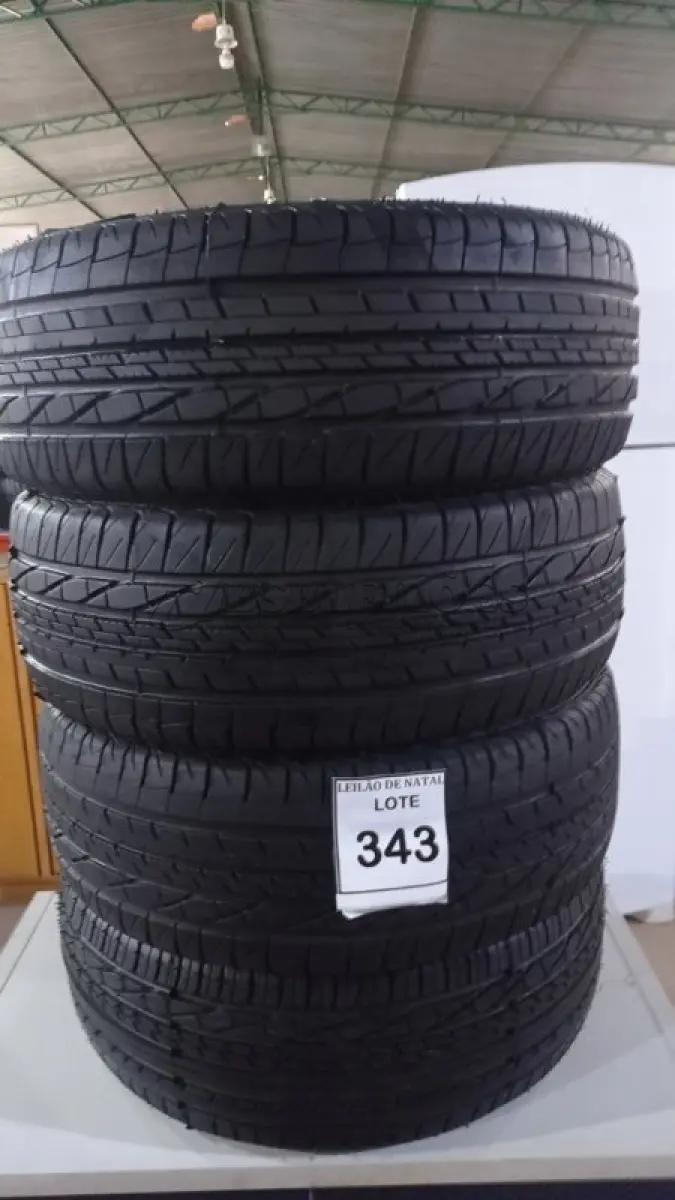LOTE 343 - 03 PNEUS REMOLD MEDIDA 205/55 R16. (NO ESTADO) ATENÇÃO! FAZER A VISITAÇÃO ANTES DE ARREMATAR, NÃO SABEMOS SE FUNCIONA, LEILÃO NÃO TEM GARANTIA E NEM DEVOLUÇÃO, SUJEITO A POSSÍVEIS AVARIAS VISÍVEIS/OCULTAS E/OU AUSÊNCIA DE COMPONENTES.