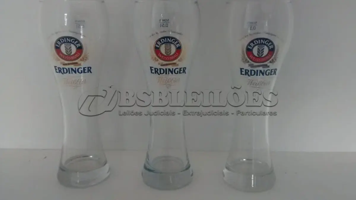 LOTE 012 - 03 COPOS\TAÇA DE CERVEJA ALEMÃ ERDINGER. (NO ESTADO) ATENÇÃO! FAZER A VISITAÇÃO ANTES DE ARREMATAR, NÃO SABEMOS SE FUNCIONA, LEILÃO NÃO TEM GARANTIA E NEM DEVOLUÇÃO, SUJEITO A POSSÍVEIS AVARIAS VISÍVEIS/OCULTAS E/OU AUSÊNCIA DE COMPONENTES.