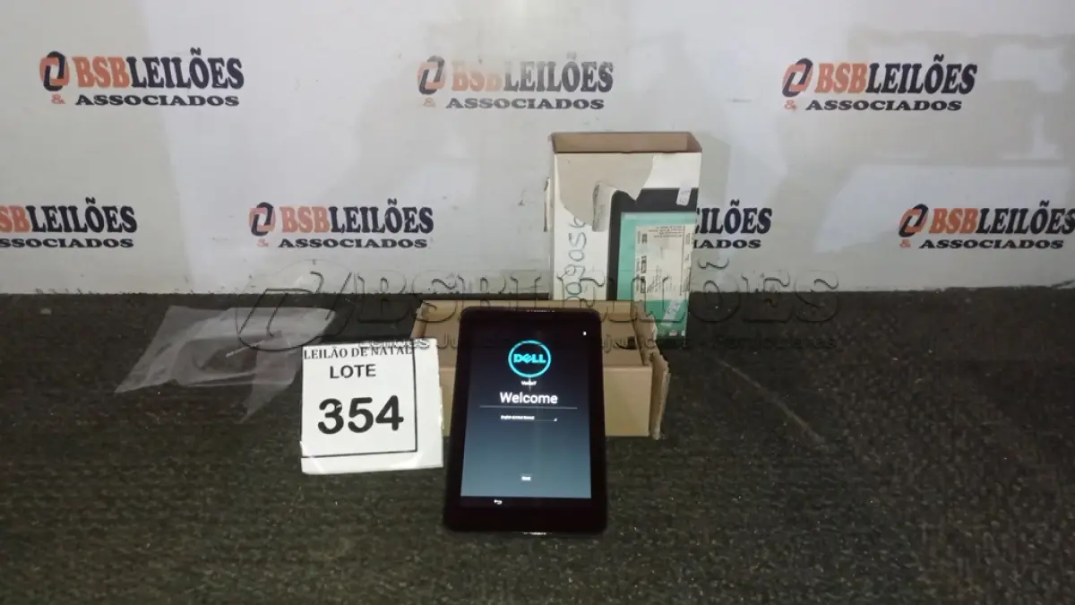 LOTE 354 - 01 TABLET MARCA DELL. (NO ESTADO) ATENÇÃO! FAZER A VISITAÇÃO ANTES DE ARREMATAR, NÃO SABEMOS SE FUNCIONA, LEILÃO NÃO TEM GARANTIA E NEM DEVOLUÇÃO, SUJEITO A POSSÍVEIS AVARIAS VISÍVEIS/OCULTAS E/OU AUSÊNCIA DE COMPONENTES.