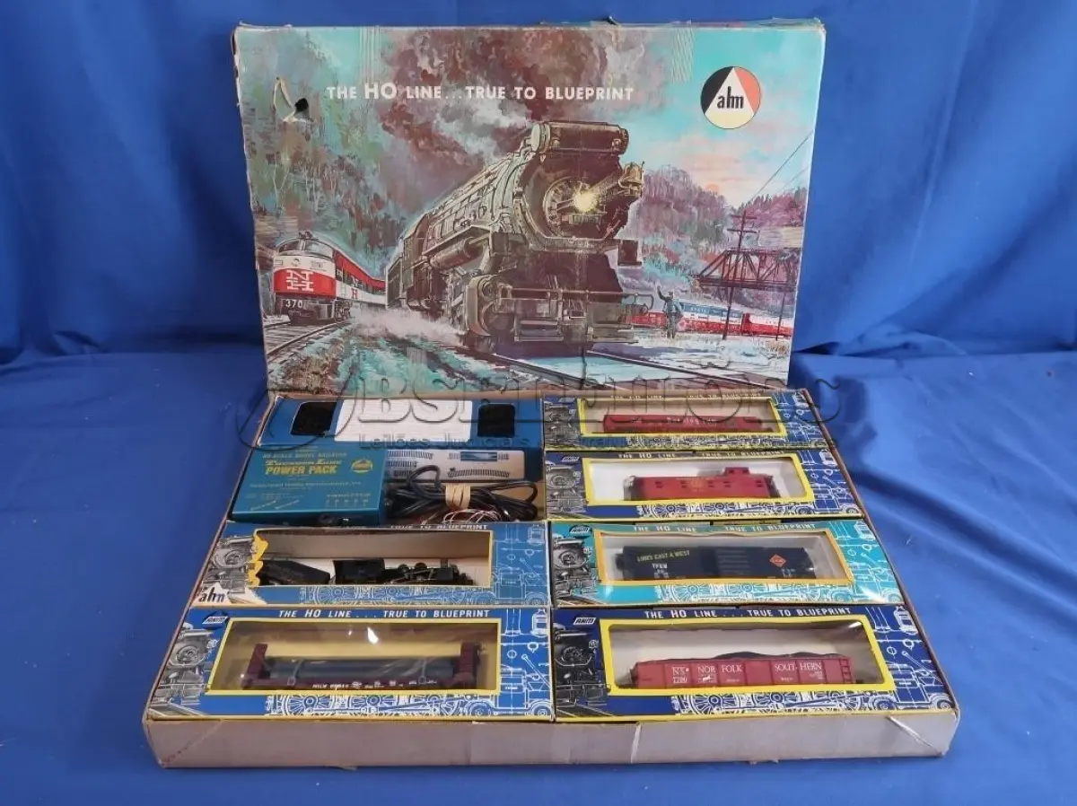 LOTE 081 - 01 RARO CONJUNTO DE TREM ANTIGO AHM 59341 HI IRON SPECIAL B&O ITEM COMPRADO EM GAREGEN DE ANTIGUIDADES NOS EUA. . (NO ESTADO) ATENÇÃO! FAZER A VISITAÇÃO ANTES DE ARREMATAR, NÃO SABEMOS SE FUNCIONA, LEILÃO NÃO TEM GARANTIA E NEM DEVOLUÇÃO, SUJEITO A POSSÍVEIS AVARIAS VISÍVEIS/OCULTAS E/OU AUSÊNCIA DE COMPONENTES.