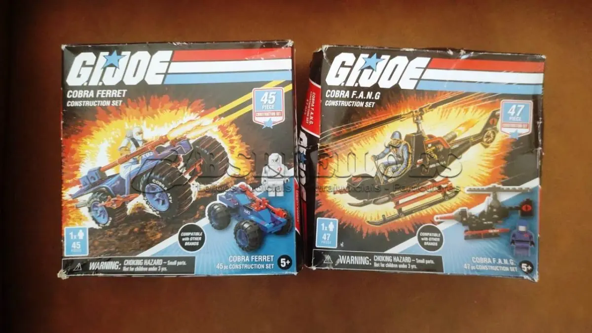 LOTE 134 - 01 LOTE COM DOIS GI JOE COBRA COBRA FANG COM 47 PEÇAS DA HASBRO. GIJOE CONSTRUCTION SET - COBRA FERRET NOVOS NA CAIXA SEM USO, ITEM COMPRADO EM GAREGEM DE ANTIGUIDADES NOS EUA. ITEM DE COLEÇÃO. (NO ESTADO) ATENÇÃO! FAZER A VISITAÇÃO ANTES DE ARREMATAR, NÃO SABEMOS SE FUNCIONA, LEILÃO NÃO TEM GARANTIA E NEM DEVOLUÇÃO, SUJEITO A POSSÍVEIS AVARIAS VISÍVEIS/OCULTAS E/OU AUSÊNCIA DE COMPONENTES.