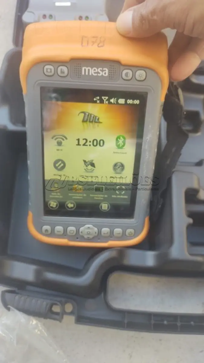 LOTE 365 - 01 GPS DE MESA JUNIPER - GUARDADO A MUITO TEMPO  BATERIAS CARREGANDO COMANDOS FUNCIONANDO  SEM GARANTIAS FUTURAS. (NO ESTADO) ATENÇÃO! FAZER A VISITAÇÃO ANTES DE ARREMATAR, NÃO SABEMOS SE FUNCIONA, LEILÃO NÃO TEM GARANTIA E NEM DEVOLUÇÃO, SUJEITO A POSSÍVEIS AVARIAS VISÍVEIS/OCULTAS E/OU AUSÊNCIA DE COMPONENTES.