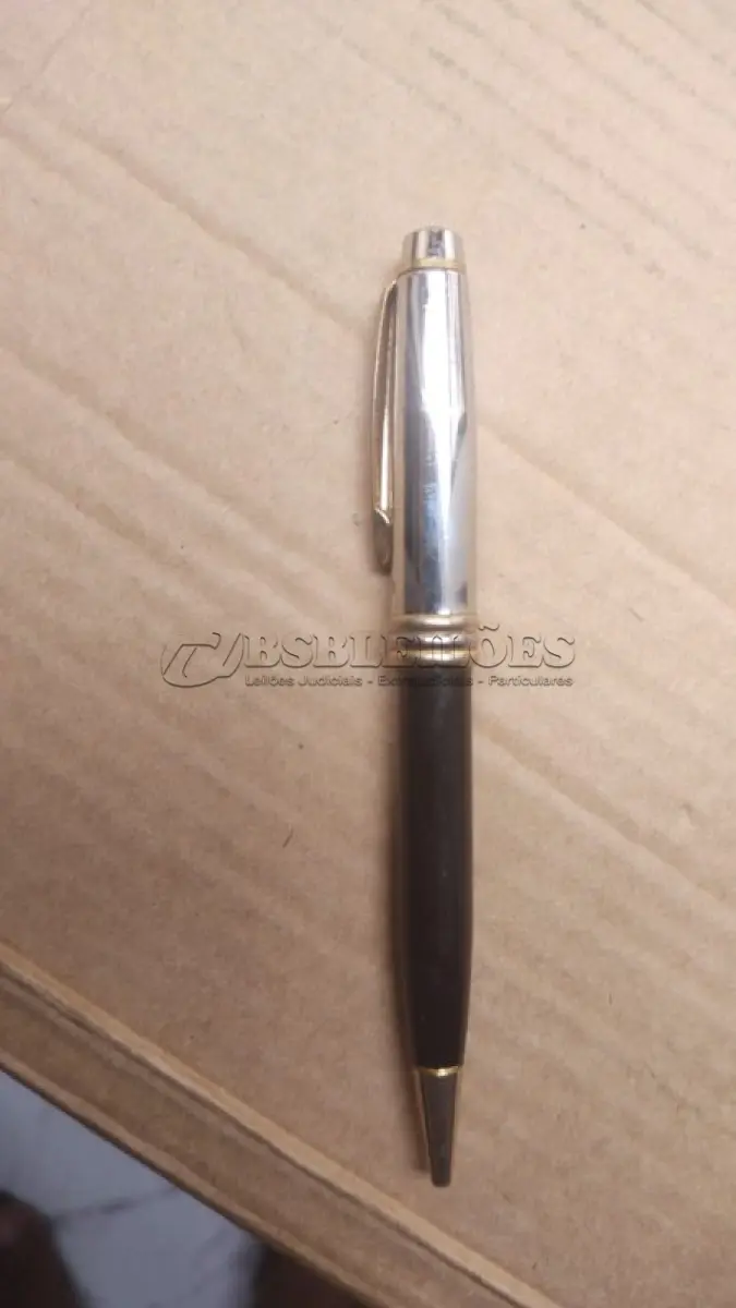 LOTE 130 - 01 LINDA CANETA T VICTOR ESTA MUITO BEM CONSERVADA USADAS POUCAS VEZES E FOI GUARDADA. (NO ESTADO) ATENÇÃO! FAZER A VISITAÇÃO ANTES DE ARREMATAR, NÃO SABEMOS SE FUNCIONA, LEILÃO NÃO TEM GARANTIA E NEM DEVOLUÇÃO, SUJEITO A POSSÍVEIS AVARIAS VISÍVEIS/OCULTAS E/OU AUSÊNCIA DE COMPONENTES.