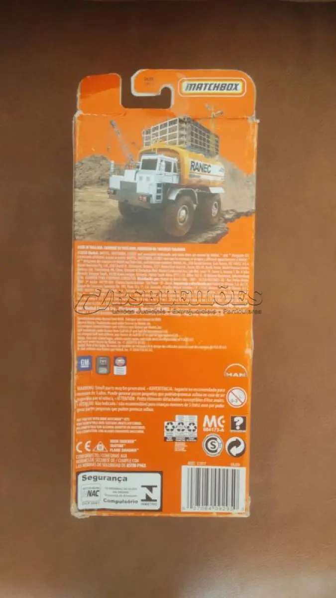 LOTE 352 - 01 COLEÇÃO CARRINHOS ANTIGOS  BOX MATCHBOX NOVO LACARDO SEM USO. (NO ESTADO) ATENÇÃO! FAZER A VISITAÇÃO ANTES DE ARREMATAR, NÃO SABEMOS SE FUNCIONA, LEILÃO NÃO TEM GARANTIA E NEM DEVOLUÇÃO, SUJEITO A POSSÍVEIS AVARIAS VISÍVEIS/OCULTAS E/OU AUSÊNCIA DE COMPONENTES.
