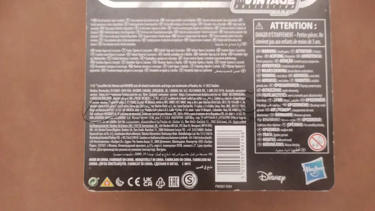 LOTE 140 - 01  COLEÇÃO STAR WARS VINTAGE DIN DJARIN (MORAK) FIGURA VC251 HASBRO NOVO LACARADO NUCNA USADO COMPRADA EM GARAGEM DE ANTIGUIDADES NOS EUA. (NO ESTADO) ATENÇÃO! FAZER A VISITAÇÃO ANTES DE ARREMATAR, NÃO SABEMOS SE FUNCIONA, LEILÃO NÃO TEM GARANTIA E NEM DEVOLUÇÃO, SUJEITO A POSSÍVEIS AVARIAS VISÍVEIS/OCULTAS E/OU AUSÊNCIA DE COMPONENTES.