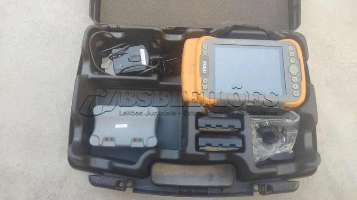 LOTE 365 - 01 GPS DE MESA JUNIPER - GUARDADO A MUITO TEMPO  BATERIAS CARREGANDO COMANDOS FUNCIONANDO  SEM GARANTIAS FUTURAS. (NO ESTADO) ATENÇÃO! FAZER A VISITAÇÃO ANTES DE ARREMATAR, NÃO SABEMOS SE FUNCIONA, LEILÃO NÃO TEM GARANTIA E NEM DEVOLUÇÃO, SUJEITO A POSSÍVEIS AVARIAS VISÍVEIS/OCULTAS E/OU AUSÊNCIA DE COMPONENTES.