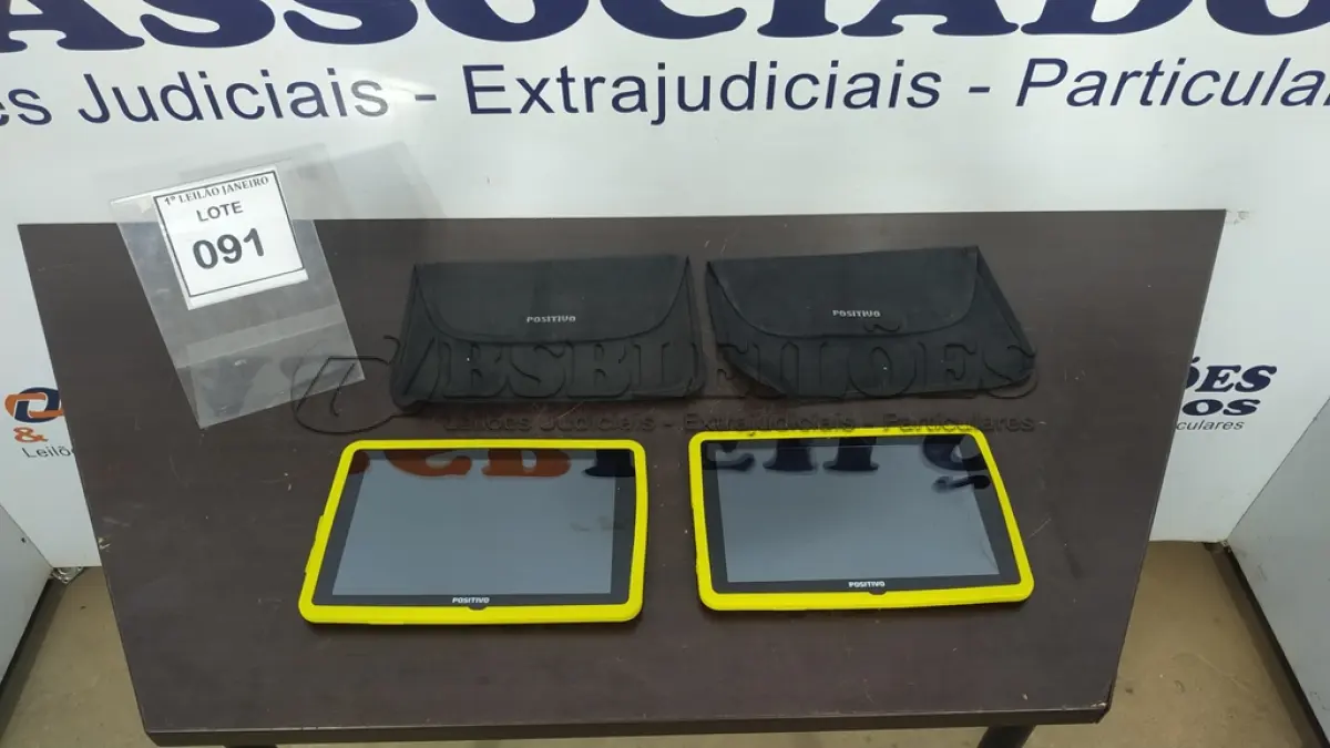 LOTE 091 - 02 TABLETS SEM FONTE MARCA POSITIVO. (NO ESTADO) ATENÇÃO! FAZER A VISITAÇÃO ANTES DE ARREMATAR, NÃO SABEMOS SE FUNCIONA, LEILÃO NÃO TEM GARANTIA E NEM DEVOLUÇÃO, SUJEITO A POSSÍVEIS AVARIAS VISÍVEIS/OCULTAS E/OU AUSÊNCIA DE COMPONENTES.