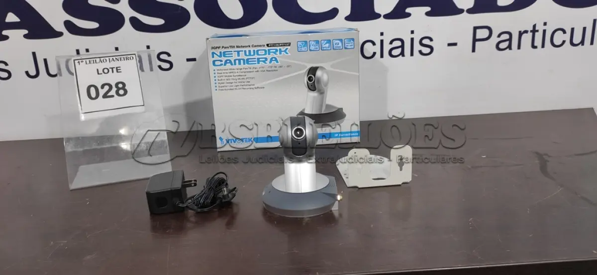 LOTE 028 - 01 CÂMERA DE REDE FIXA MARCA VIVOTEK.  (NO ESTADO) ATENÇÃO! FAZER A VISITAÇÃO ANTES DE ARREMATAR, NÃO SABEMOS SE FUNCIONA. LEILÃO NÃO TEM GARANTIA E NEM DEVOLUÇÃO, SUJEITO A POSSÍVEIS AVARIAS VISÍVEIS/OCULTAS E/OU AUSÊNCIA DE COMPONENTES.
