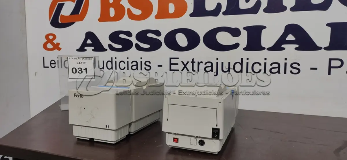 LOTE 031 - 02 IMPRESSORAS DE CUPOM SEM FONTE MARCA PERTO.  (NO ESTADO) ATENÇÃO! FAZER A VISITAÇÃO ANTES DE ARREMATAR, NÃO SABEMOS SE FUNCIONA. LEILÃO NÃO TEM GARANTIA E NEM DEVOLUÇÃO, SUJEITO A POSSÍVEIS AVARIAS VISÍVEIS/OCULTAS E/OU AUSÊNCIA DE COMPONENTES.