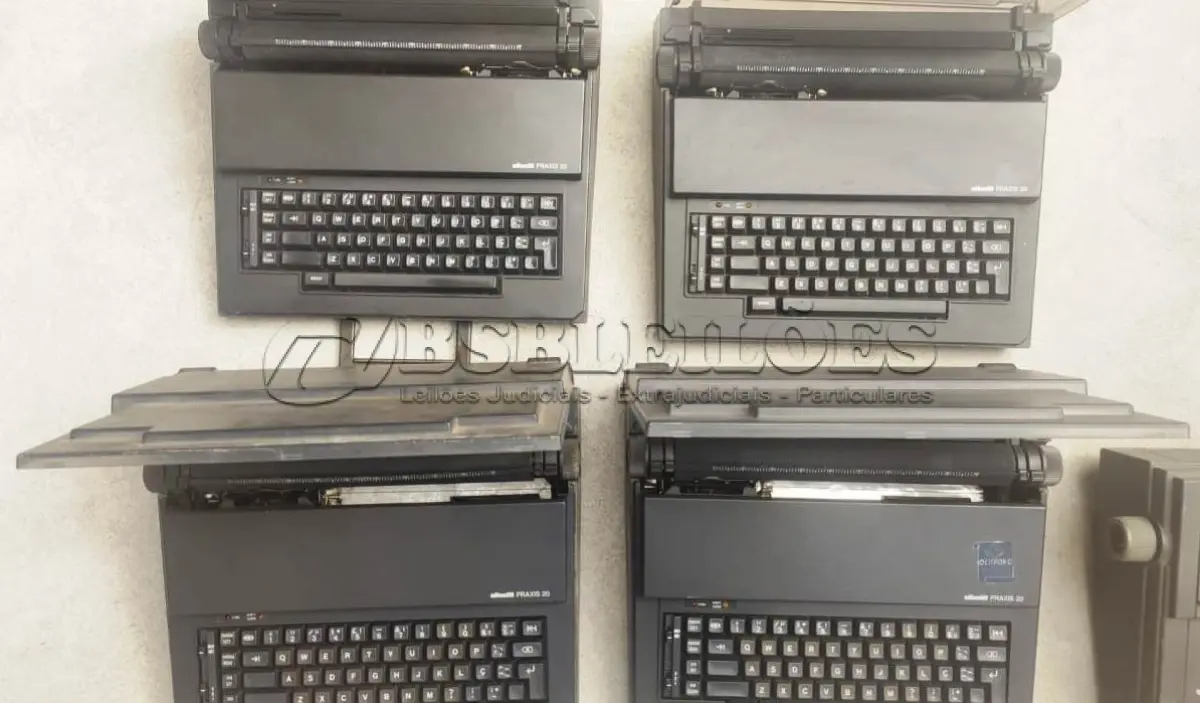 LOTE 446 - 01 LOTE COM 5 MÁQUINAS ELÉTRICAS DIVERSO MODELOS. (NO ESTADO) ATENÇÃO! FAZER A VISITAÇÃO ANTES DE ARREMATAR, NÃO SABEMOS SE FUNCIONA, LEILÃO NÃO TEM GARANTIA E NEM DEVOLUÇÃO, SUJEITO A POSSÍVEIS AVARIAS VISÍVEIS/OCULTAS E/OU AUSÊNCIA DE COMPONENTES.