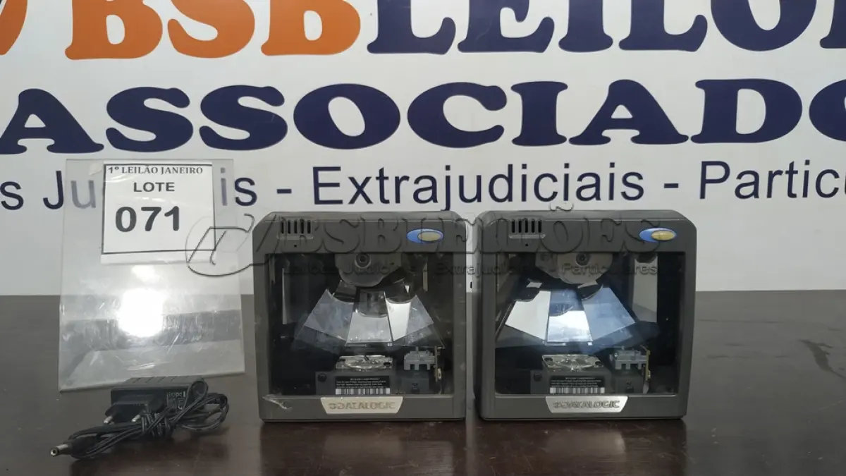 LOTE 071 - 02 LEITORAS DE CÓDIGOS DE BARRA COM 01 FONTE MARCA DATALOGIC.  (NO ESTADO) ATENÇÃO! FAZER A VISITAÇÃO ANTES DE ARREMATAR, NÃO SABEMOS SE FUNCIONA. LEILÃO NÃO TEM GARANTIA E NEM DEVOLUÇÃO, SUJEITO A POSSÍVEIS AVARIAS VISÍVEIS/OCULTAS E/OU AUSÊNCIA DE COMPONENTES.
