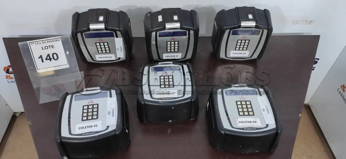 LOTE 140 - 06 RELÓGIOS DE PONTO MARCA INOVA.  (NO ESTADO) ATENÇÃO! FAZER A VISITAÇÃO ANTES DE ARREMATAR, NÃO SABEMOS SE FUNCIONA. LEILÃO NÃO TEM GARANTIA E NEM DEVOLUÇÃO, SUJEITO A POSSÍVEIS AVARIAS VISÍVEIS/OCULTAS E/OU AUSÊNCIA DE COMPONENTES.