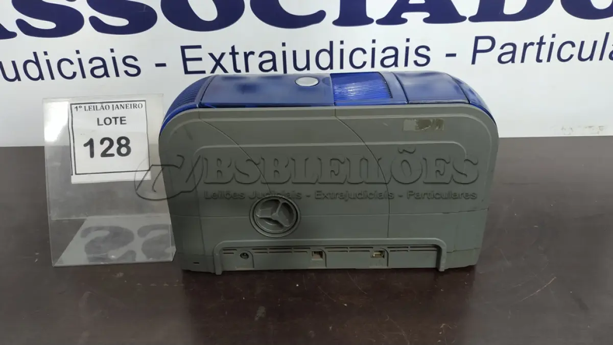 LOTE 128 - 01 IMPRESSORA DE ETIQUETAS SEM FONTE MARCA DATACARD.  (NO ESTADO) ATENÇÃO! FAZER A VISITAÇÃO ANTES DE ARREMATAR, NÃO SABEMOS SE FUNCIONA. LEILÃO NÃO TEM GARANTIA E NEM DEVOLUÇÃO, SUJEITO A POSSÍVEIS AVARIAS VISÍVEIS/OCULTAS E/OU AUSÊNCIA DE COMPONENTES.