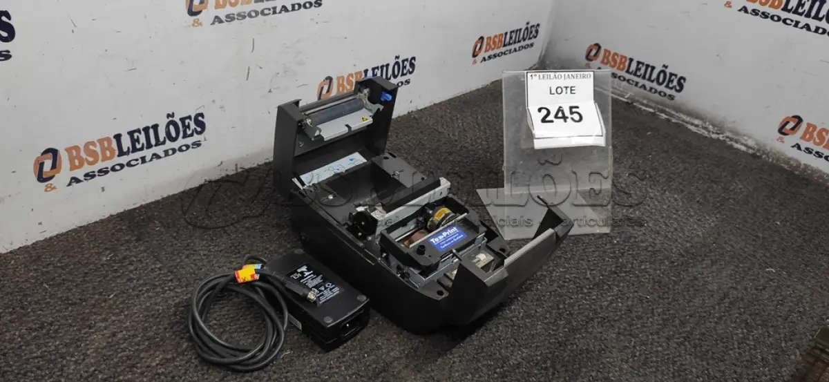 LOTE 245 - 01 IMPRESSORA DE CUPOM COM FONTE MARCA DIEBOLD.  (NO ESTADO) ATENÇÃO! FAZER A VISITAÇÃO ANTES DE ARREMATAR, NÃO SABEMOS SE FUNCIONA. LEILÃO NÃO TEM GARANTIA E NEM DEVOLUÇÃO, SUJEITO A POSSÍVEIS AVARIAS VISÍVEIS/OCULTAS E/OU AUSÊNCIA DE COMPONENTES.