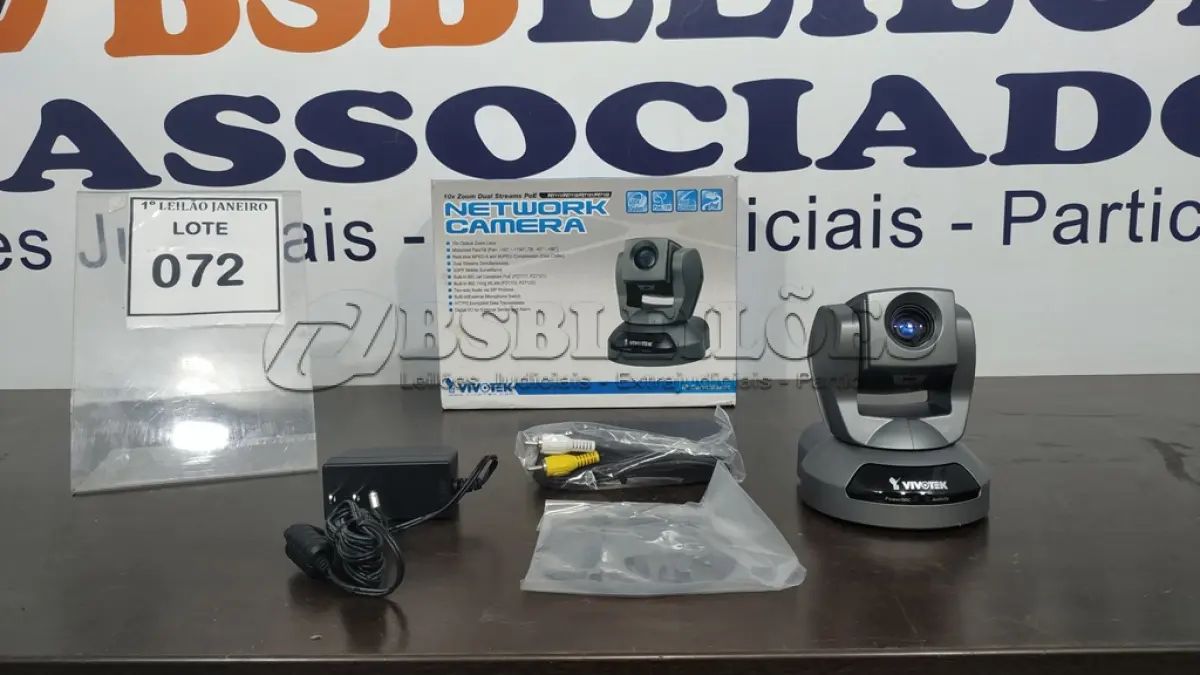 LOTE 072 - 01 CÂMERA DE REDE FIXA MARCA VIVOTEK.  (NO ESTADO) ATENÇÃO! FAZER A VISITAÇÃO ANTES DE ARREMATAR, NÃO SABEMOS SE FUNCIONA. LEILÃO NÃO TEM GARANTIA E NEM DEVOLUÇÃO, SUJEITO A POSSÍVEIS AVARIAS VISÍVEIS/OCULTAS E/OU AUSÊNCIA DE COMPONENTES.